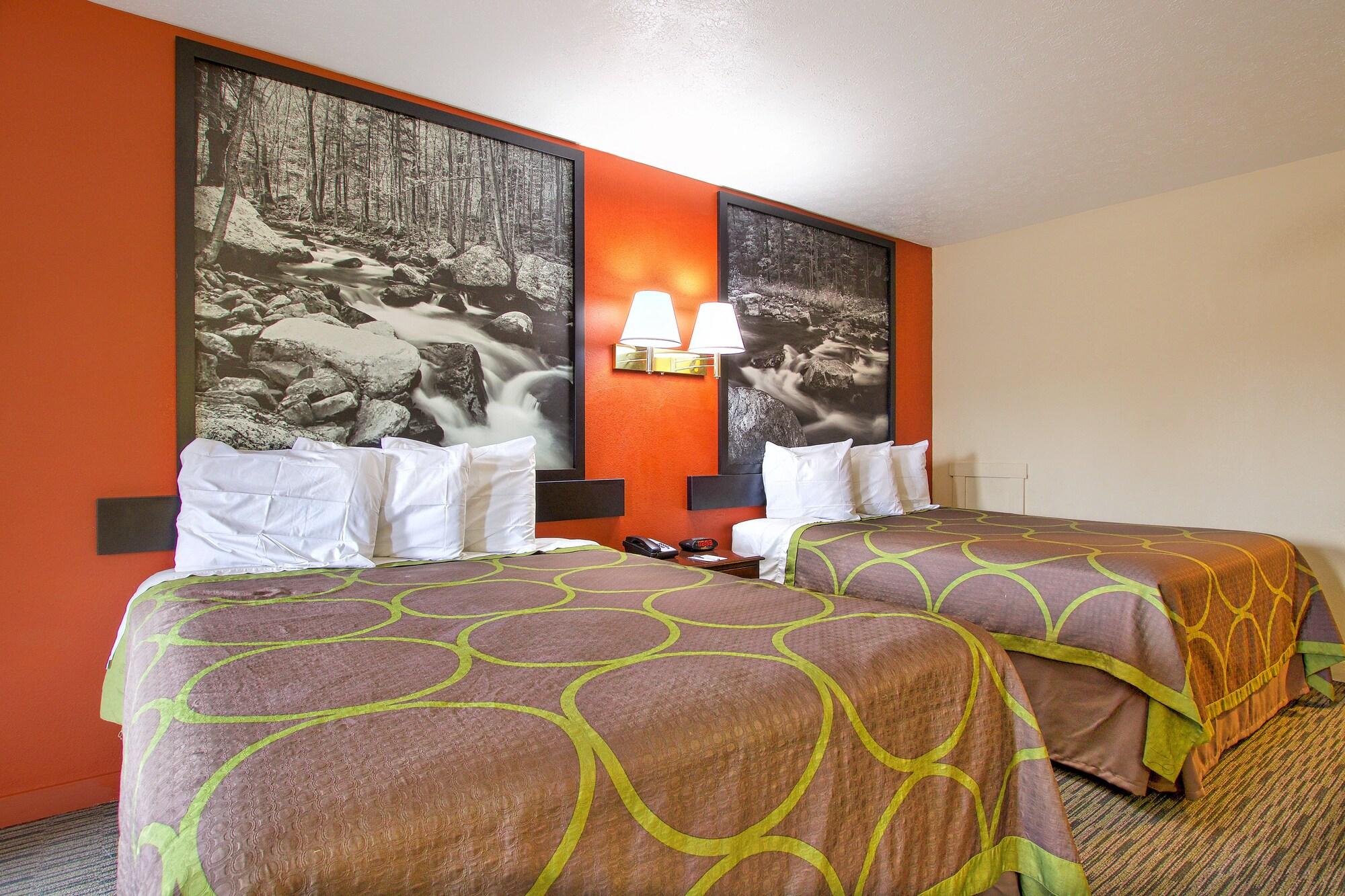 Super 8 By Wyndham Christiansburg Motel Екстериор снимка