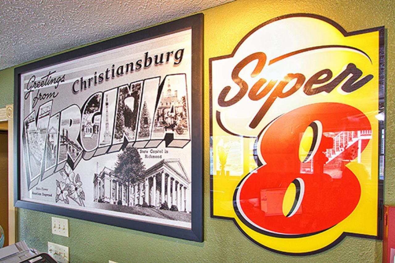Super 8 By Wyndham Christiansburg Motel Екстериор снимка